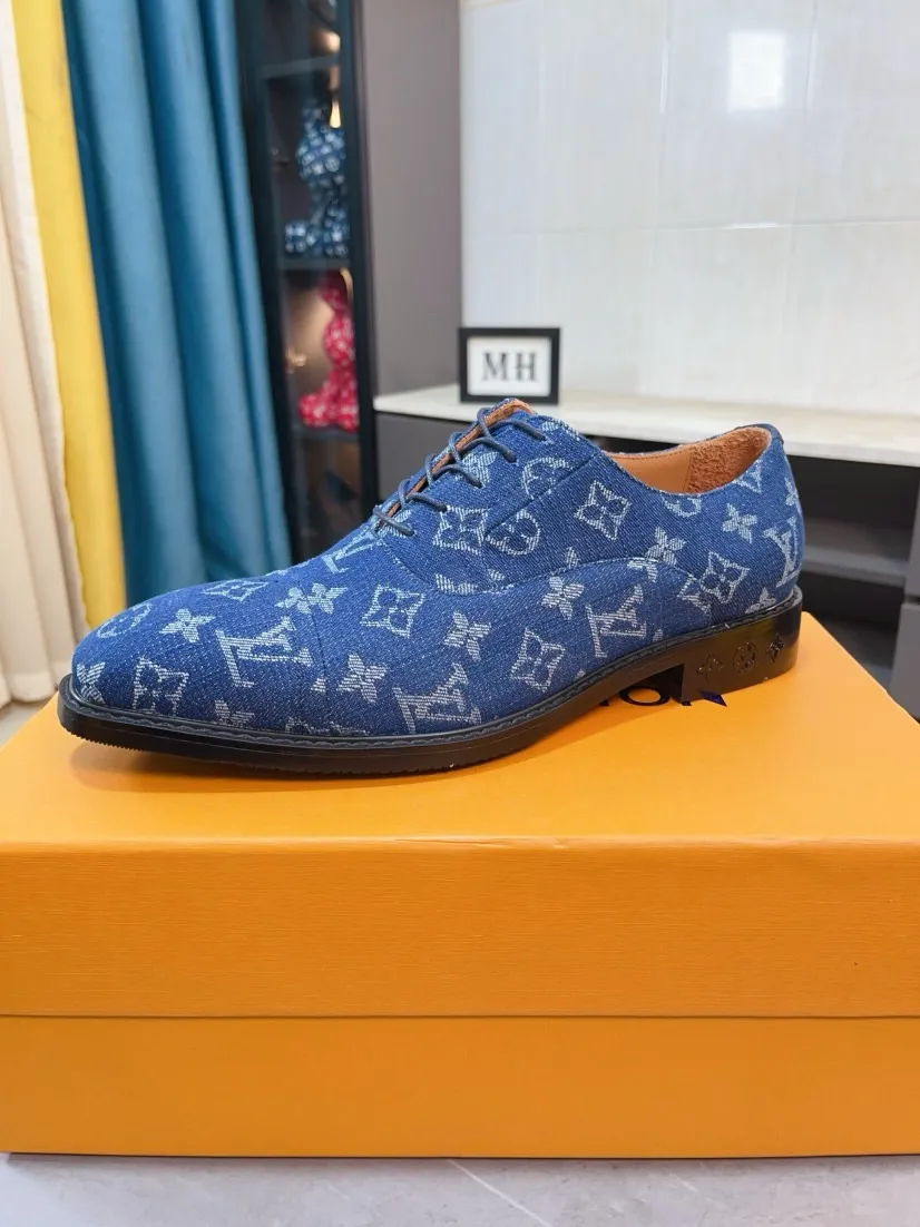 Ex-factory price 720🌹🌹High version [LV] Louis Vuitton's popular casual leather shoes🎖Fashionable and elegant🎖🎖Material: Original imported open-edge beaded cowhide, washed cowhide leather lining, original open-molded rubber outsole, high-end and classy, ​​elegant quality, instantly transforming into a handsome man ❤❤Standard\nNumber: 38-44